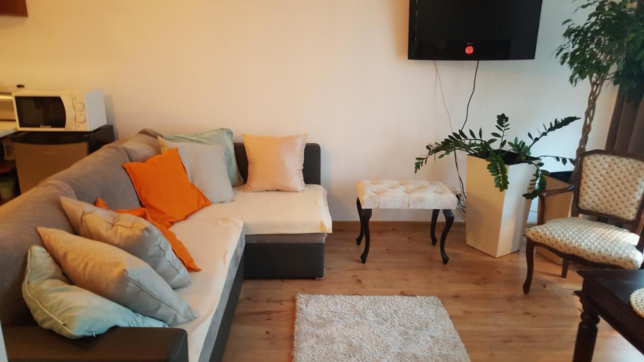 Przymetrze Apartment Varşovia Exterior foto